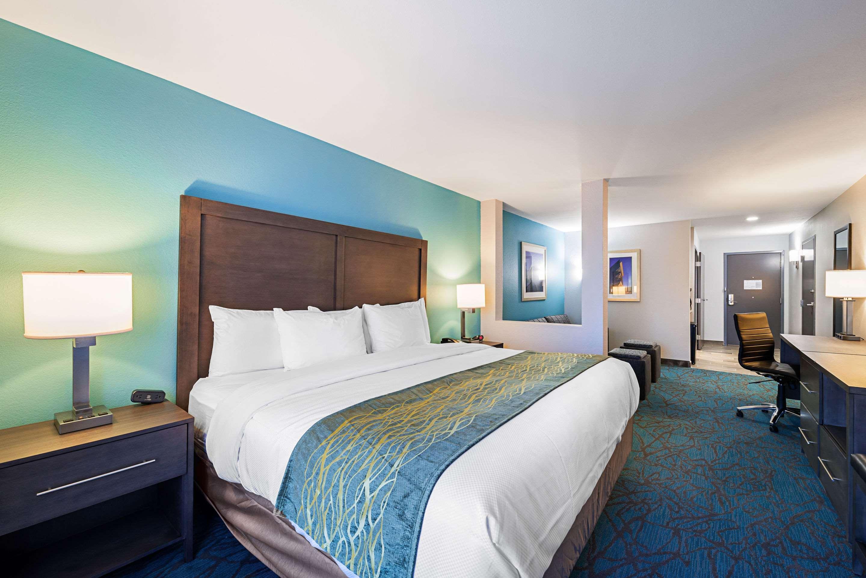 Comfort Inn & Suites Oklahoma City Near Bricktown Eksteriør billede